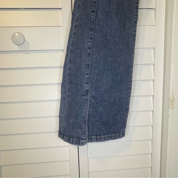 Jeans - Picture 5 of 5